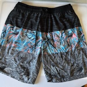 Hot Coals-Men’s Blue Black Floral Swim Trucks Men’s Size XL Tropical Print EUC